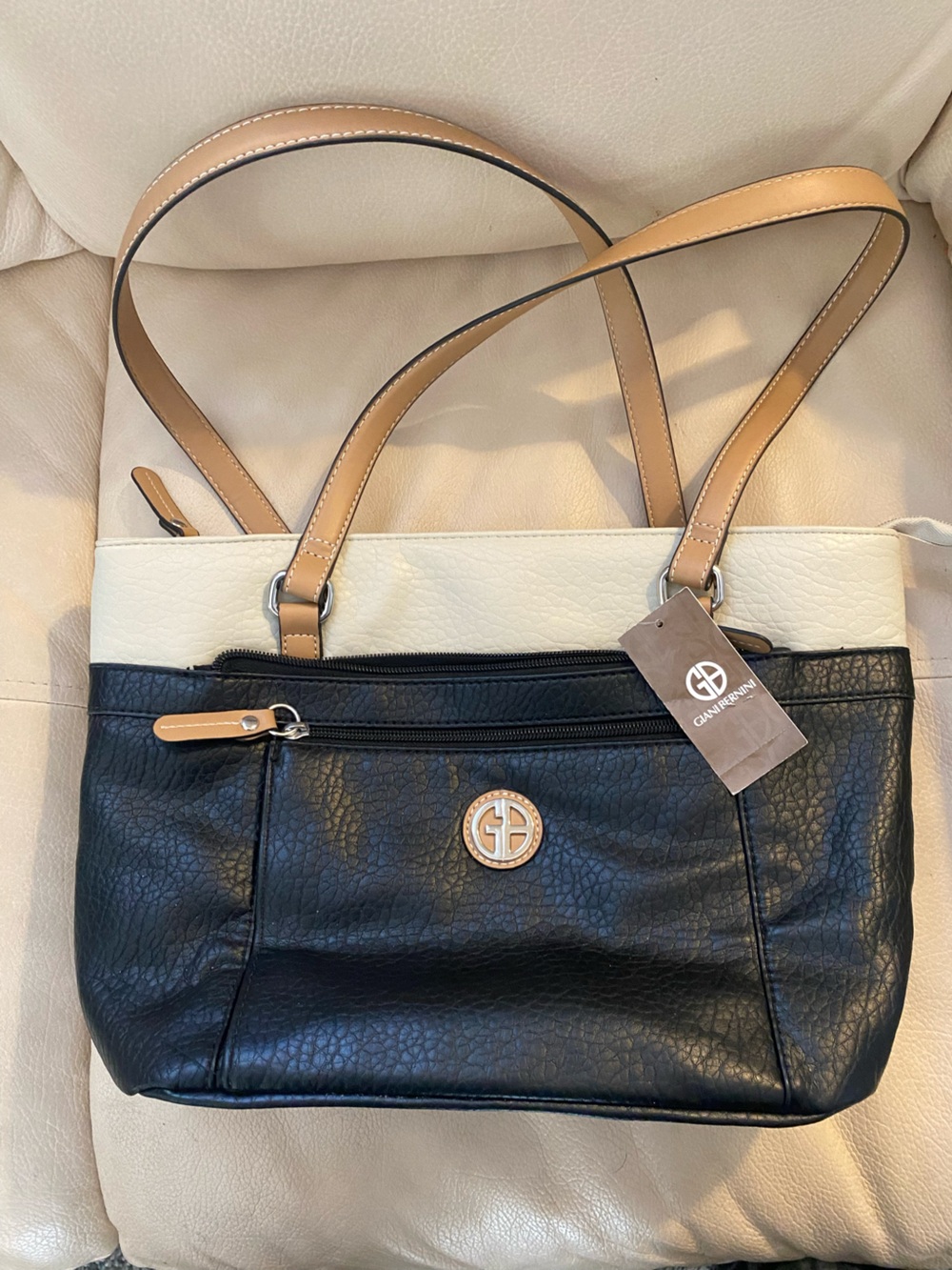 Giani Bernini Colorblock Pebble Hobo NWT